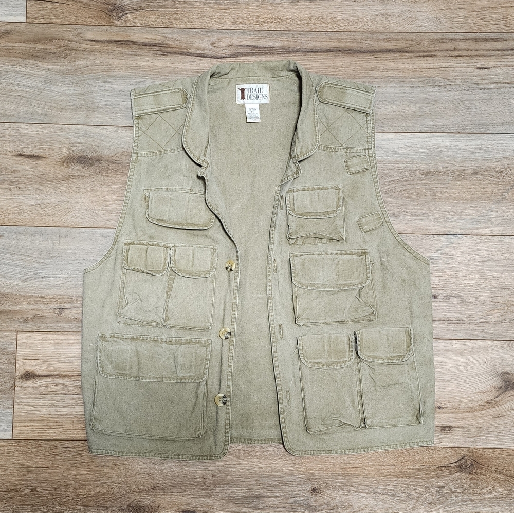 Vintage Trails Designs Vest | Retro Style Outerwear | Timeless Fashion Size M